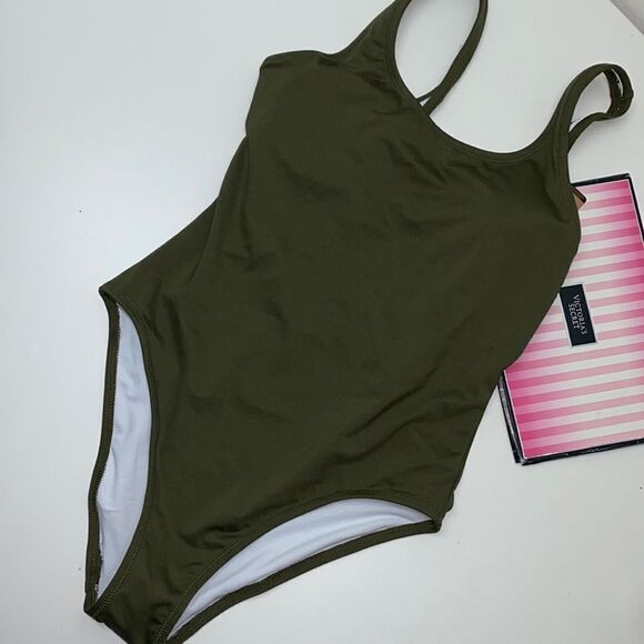 🔥Victoria Secret swimsuit gym to swim sz small removable push-up  one pieceNwT - Picture 1 of 7